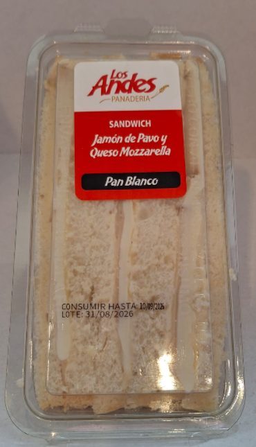 Sandwich Jamon Pavo y Mozare Normal