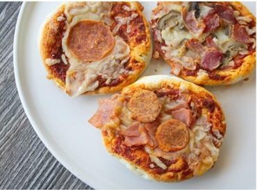Mini Pizza Vegetariana Hongos y Tocino